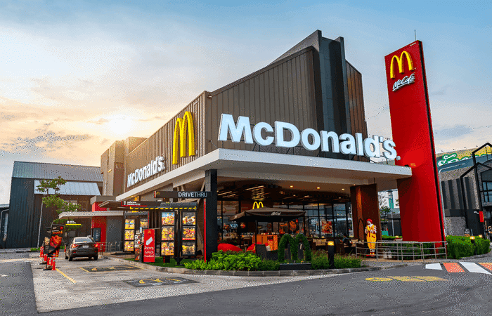 McDonald's Aktie kaufen oder nicht? Update zur Aktie, die immer weiter nach oben schießt...